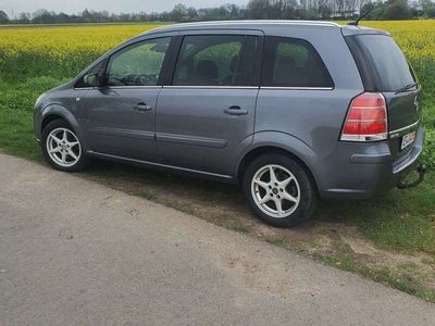 gebraucht Opel Zafira 1.9 CDTI Navi HU&AU 02.2025