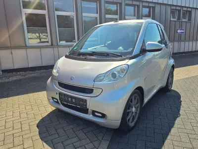 Gebraucht Smart ForTwo Cabrio 54 PS (39 kW) 2012 Tridionzelle silber Cabrio