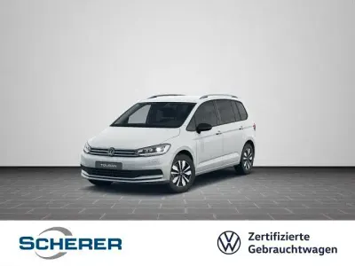 Gebraucht VW Touran Comfortline 150 PS (110 kW) 2025 Pure white Van / Kleinbus