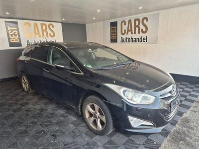 Gebraucht Hyundai i40 Style 136 PS (100 kW) 2013 Schwarz Kombi