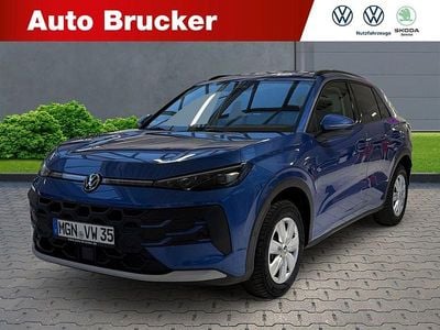 Usata VW T-Roc Life 150 CV (110 kW) 2025 Blu SUV
