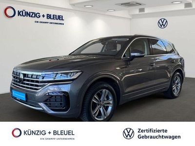 Gebraucht VW Touareg Elegance 231 PS (169 kW) 2023 Siliziumgrau metallic SUV