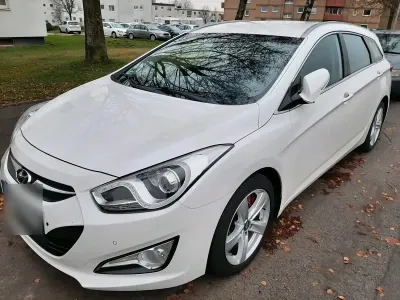 Gebraucht Hyundai i40 136 PS (100 kW) 2012 Weiß Kombi