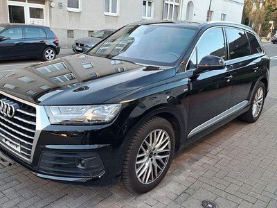 Gebraucht Audi Q7 Comfort 272 PS (200 kW) 2019 Schwarz SUV