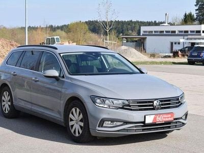 Gebraucht VW Passat Business 122 PS (89 kW) 2022 Grau Kombi