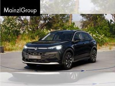 Nouă VW T-Roc IQ Drive 150 CP (110 kW) 2026 Negru SUV