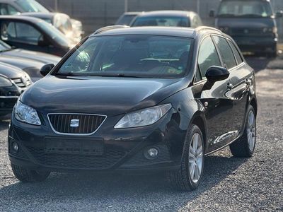 Schwarz Gebraucht 2012 Seat Ibiza ST Kombi | 2.500 € (Guter Preis)