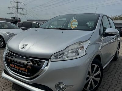 gebraucht Peugeot 208 Active 1,4 HDI AUTOMATIK