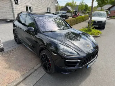 Gebraucht Porsche Cayenne GTS 420 PS (308 kW) 2013 Schwarz SUV