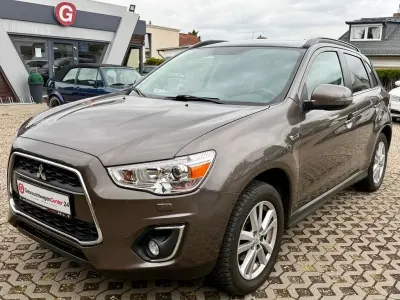 Gebraucht Mitsubishi ASX Intense 150 PS (110 kW) 2014 Braun SUV