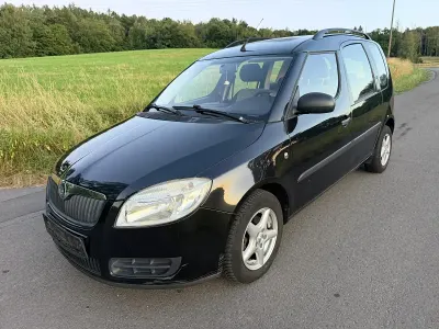 Gebraucht Skoda Roomster 85 PS (62 kW) 2010 Schwarz Van / Kleinbus
