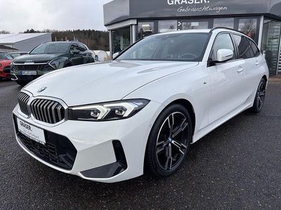 Gebraucht BMW 320 M Sport 190 PS (139 kW) 2025 Weiß Kombi