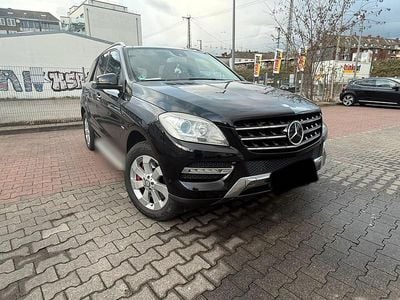 Gebraucht Mercedes ML350 306 PS (225 kW) 2012 Schwarz SUV