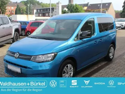 Gebraucht VW Caddy Life 102 PS (75 kW) 2021 Blau Van / Kleinbus