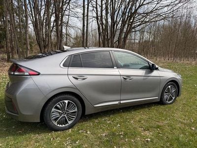 Gebraucht Hyundai Ioniq 141 PS (103 kW) 2022 Grau Kleinwagen