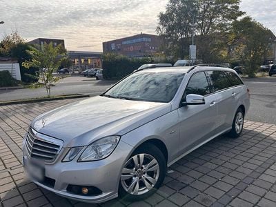 Mercedes E220