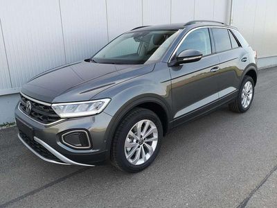 Neu VW T-Roc Life 190 PS (139 kW) 2025 Indiumgrau metallic SUV