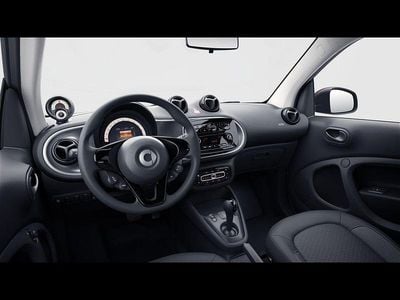 Gebraucht Smart ForTwo Electric Drive Passion 60 kW (82 PS) 2021 Bodypanels in black Coupé