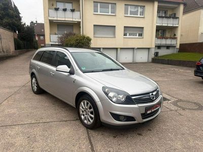 Gebraucht Opel Astra 110 PS (80 kW) 2010 Grau Kombi