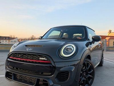 Gebraucht Mini John Cooper Works 321 PS (236 kW) 2019 Grau Kleinwagen