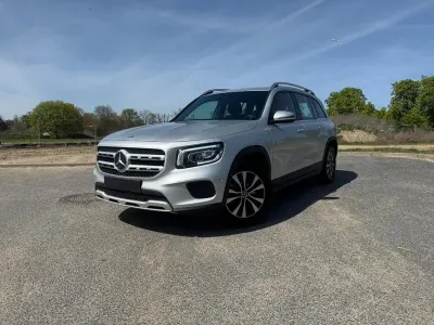 Usata Mercedes GLB200 150 CV (110 kW) 2022 Argento SUV