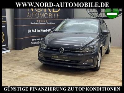 Usata VW Polo Comfortline 90 CV (66 kW) 2021 Grigio Berlina