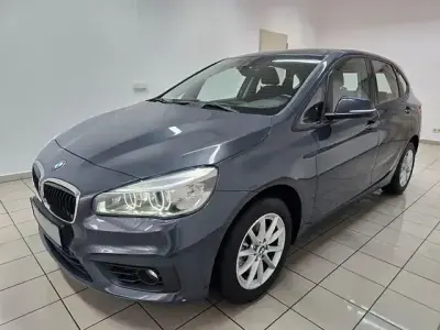 Używany BMW 218 Active Tourer Basis 136 KM (100 kW) 2015 Szary Minivan