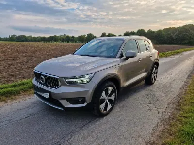 Gebraucht Volvo XC40 Inscription 211 PS (155 kW) 2021 Grau SUV