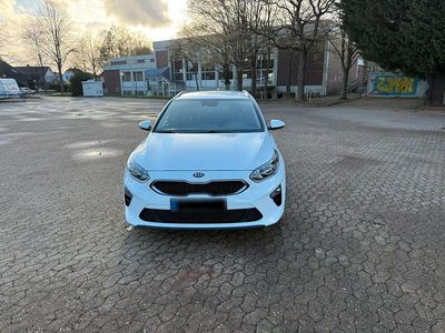 Gebraucht Kia Ceed Sportswagon Vision 136 PS (100 kW) 2021 Weiß Kombi