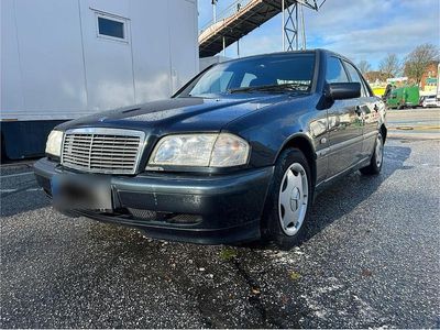 Mercedes C180