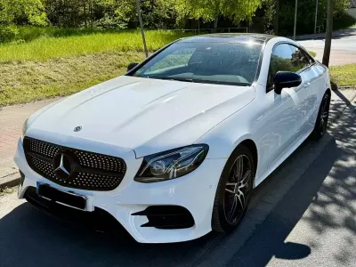 Gebraucht Mercedes E220 194 PS (142 kW) 2019 Weiß