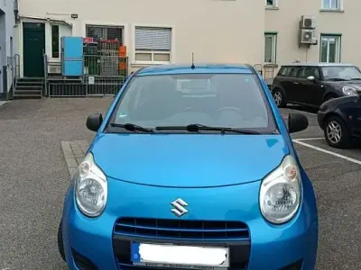 Gebraucht Suzuki Alto Basic 68 PS (50 kW) 2012 Blau Kleinwagen