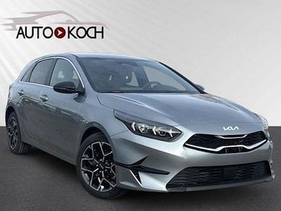 Silber Neu 2025 Kia Ceed Kleinwagen | 22.888 € (Superpreis)