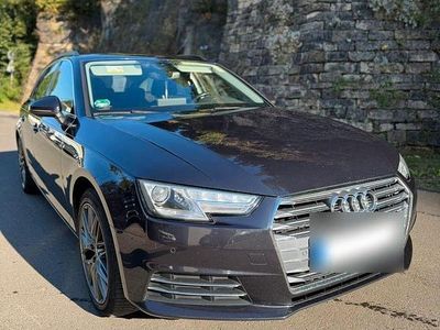 Gebraucht Audi A4 Sport 150 PS (110 kW) 2016 Blau Kombi