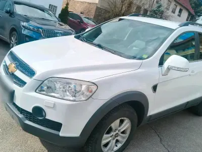 Second-hand Chevrolet Captiva 150 CP (110 kW) 2010 Alb SUV