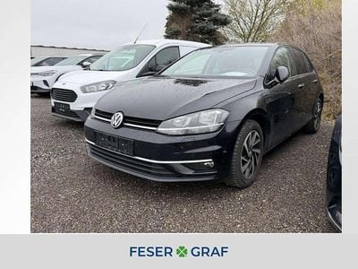 Gebraucht VW Golf VII Join 116 PS (85 kW) 2019 Deep black perleffekt Limousine