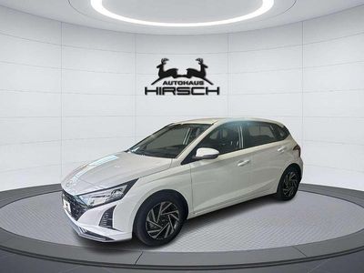 Neu Hyundai i20 Trend 101 PS (74 kW) 2025 Atlas white / sol Kleinwagen