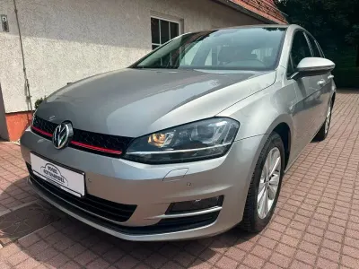 Gebraucht VW Golf VII Comfortline 125 PS (91 kW) 2015 Andere Limousine