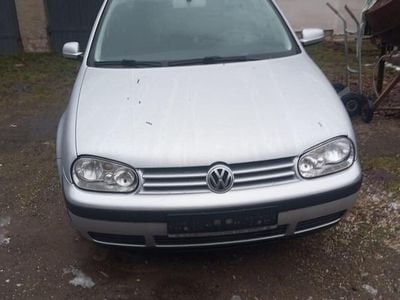 Gebraucht VW Golf IV 75 PS (55 kW) 2000 Silber Kleinwagen