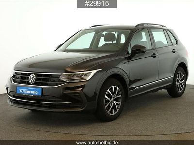 Gebraucht VW Tiguan Life 150 PS (110 kW) 2022 Deep black metallic SUV