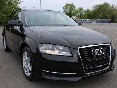 gebraucht Audi A3 Sportback 2.0 TDI Attraction*NAVI*PDC*SHZ