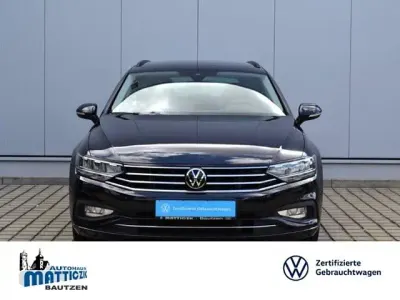 Gebraucht VW Passat Business 150 PS (110 kW) 2022 Deep black perleffekt (metallic) Kombi