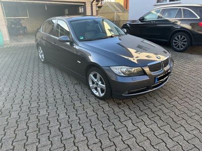 gebraucht BMW 330 330 d DPF Aut.