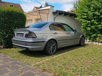 BMW 325