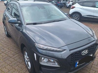 Usata Hyundai Kona Style 120 CV (88 kW) 2020 Grigio SUV