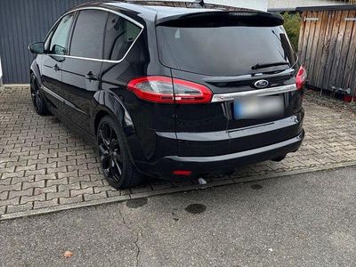 Gebraucht Ford S-MAX Sport 163 PS (119 kW) 2013 Schwarz Van / Kleinbus