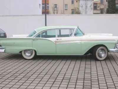 Gebraucht Ford Fairlane 305 PS (224 kW) 1957 Limousine
