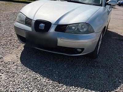 Second-hand Seat Ibiza 75 CP (55 kW) 2005 Argintiu Hatchback