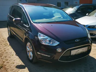 Gebraucht Ford S-MAX Titanium 140 PS (102 kW) 2010 Violet Van / Kleinbus