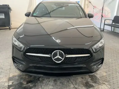 Gebraucht Mercedes A250 218 PS (160 kW) 2020 Schwarz Limousine